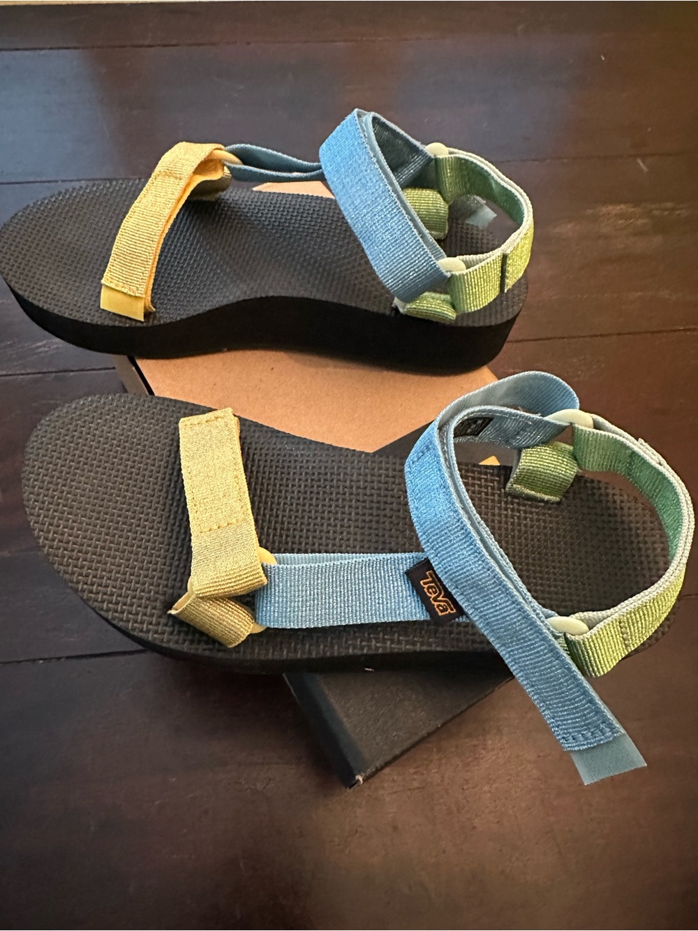 Teva Midford universal sandals